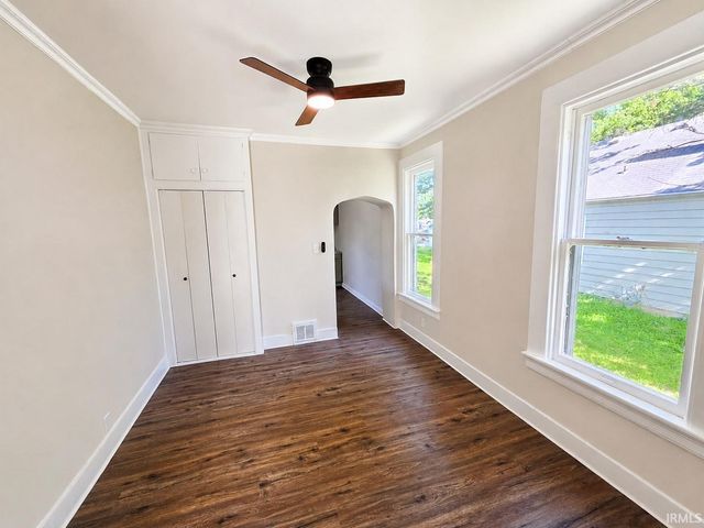 4102 Warsaw Street, Fort Wayne, IN 46806