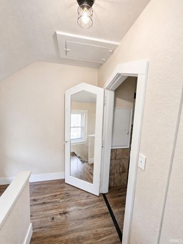 4102 Warsaw Street, Fort Wayne, IN 46806