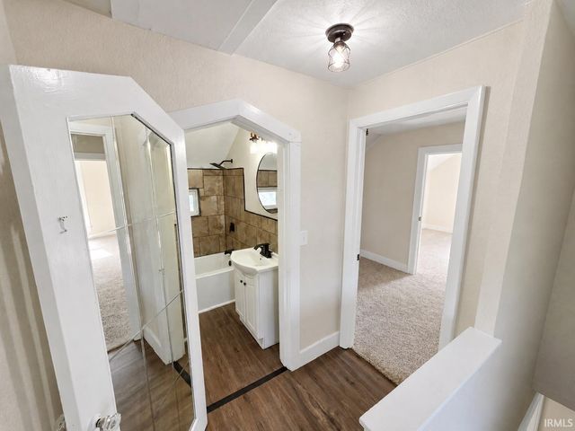 4102 Warsaw Street, Fort Wayne, IN 46806