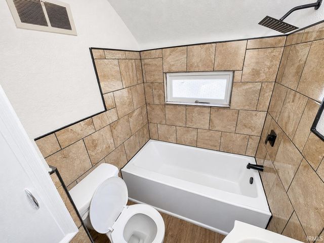 4102 Warsaw Street, Fort Wayne, IN 46806