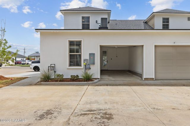 905 Broyles Street 404, Youngsville, LA 70592