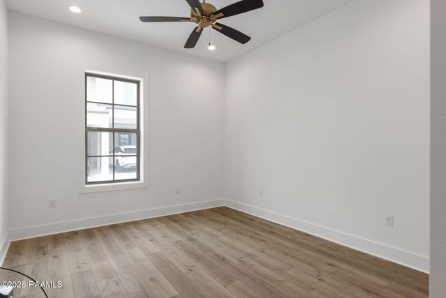 905 Broyles Street 404, Youngsville, LA 70592