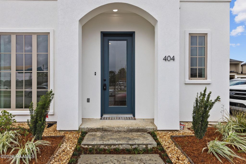 905 Broyles Street 404, Youngsville, LA 70592