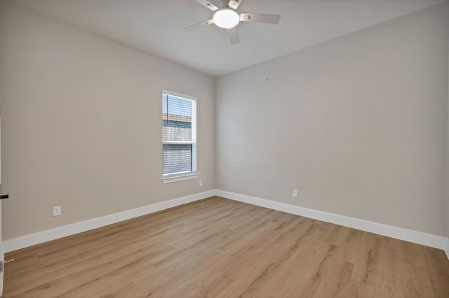 5328 Locke Avenue, Fort Worth, TX 76107