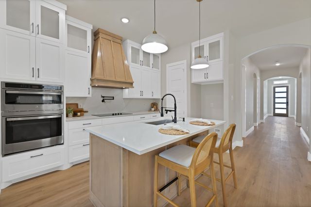 5328 Locke Avenue, Fort Worth, TX 76107