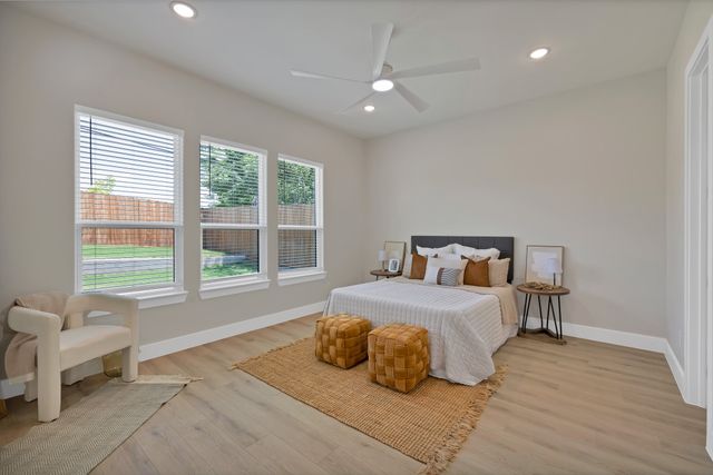 5328 Locke Avenue, Fort Worth, TX 76107