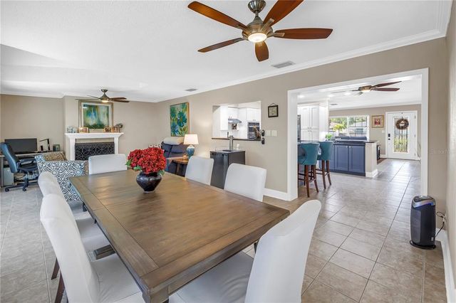 742 45TH AVENUE NE, St Petersburg, FL 33703