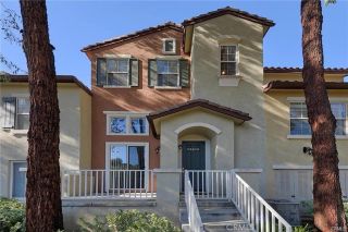 23400 Abbey Glen 48, Valencia, CA 91354