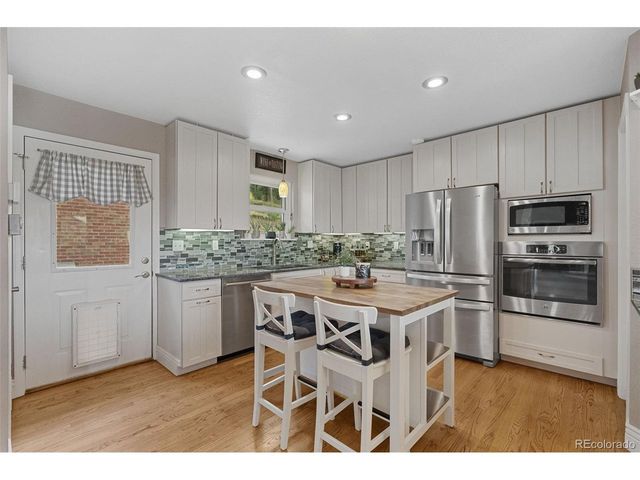 2510 Valley Park Dr, Larkspur, CO 80118