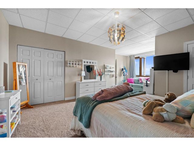 2510 Valley Park Dr, Larkspur, CO 80118