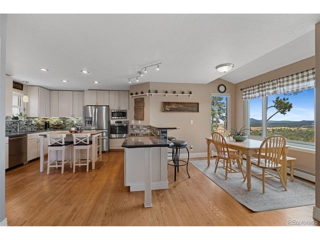 2510 Valley Park Dr, Larkspur, CO 80118