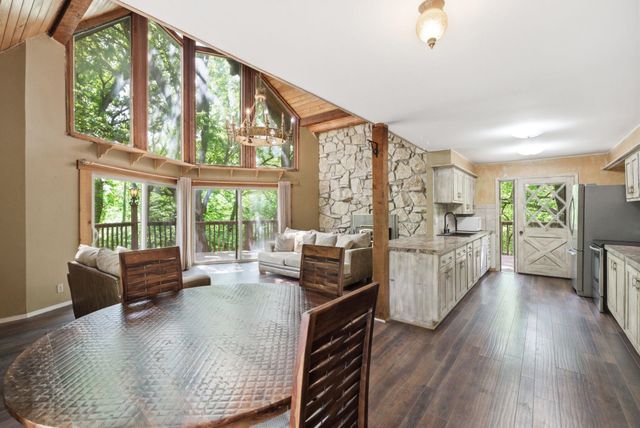 12722 SW Chisholm Trail, Andover, KS 67002