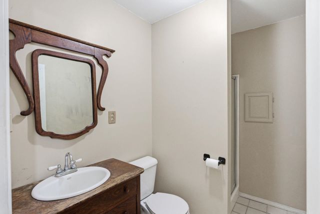 12722 SW Chisholm Trail, Andover, KS 67002