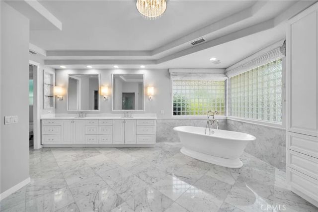 141 W 21st Street, Upland, CA 91784