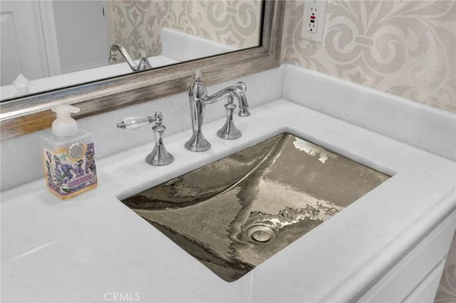 141 W 21st Street, Upland, CA 91784