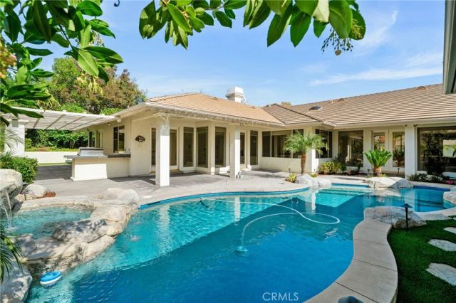 141 W 21st Street, Upland, CA 91784