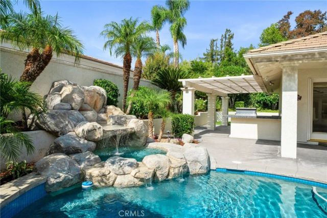 141 W 21st Street, Upland, CA 91784