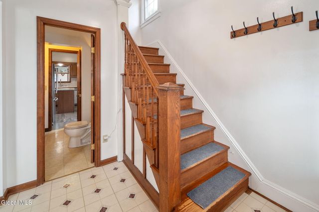 1356 Regal Avenue, Schenectady, NY 12308