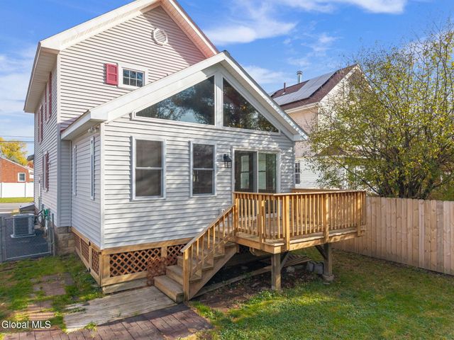1356 Regal Avenue, Schenectady, NY 12308