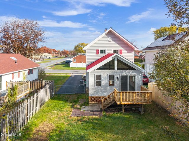 1356 Regal Avenue, Schenectady, NY 12308