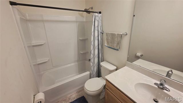 1756 Martingale Lane, Eureka, MO 63025