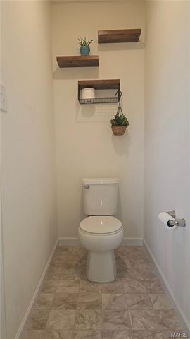 1756 Martingale Lane, Eureka, MO 63025