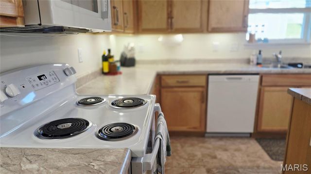 1756 Martingale Lane, Eureka, MO 63025