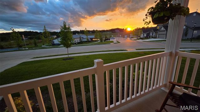 1756 Martingale Lane, Eureka, MO 63025