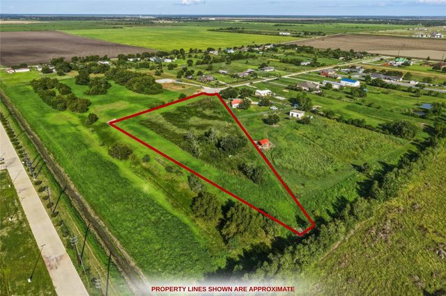 14411 Austin Bayou Drive, Rosharon, TX 77583