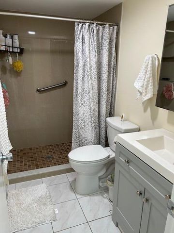 200 Lake Carol Drive, West Palm Beach, FL 33411