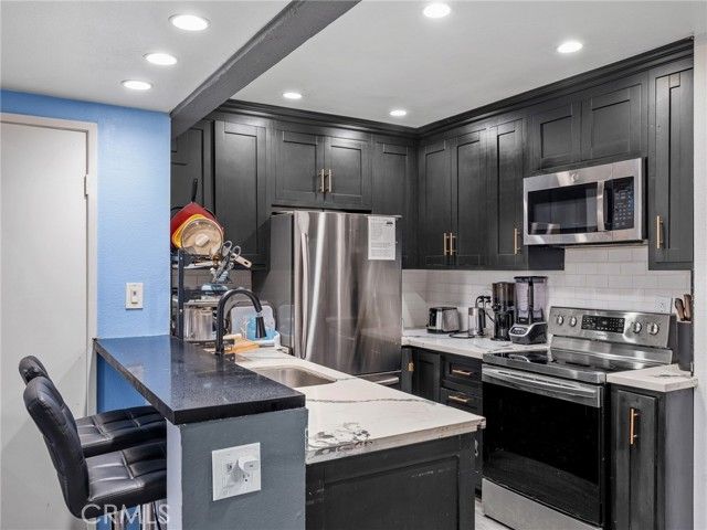 1440 W Edgehill Road 10, San Bernardino, CA 92405