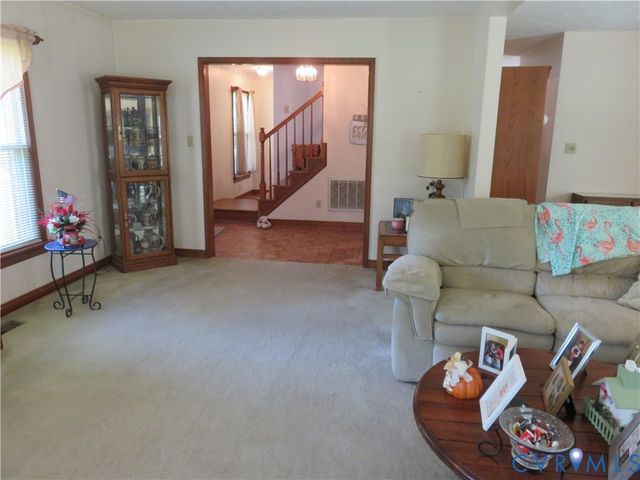 4621 New Kent Hwy, Quinton, VA 23141