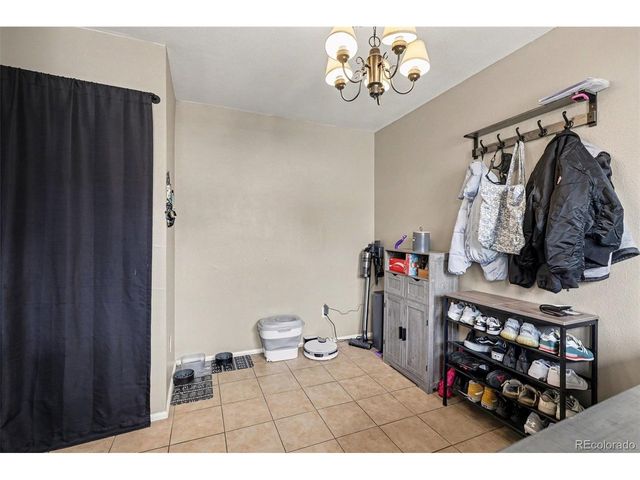 1194 S Troy St, Aurora, CO 80012