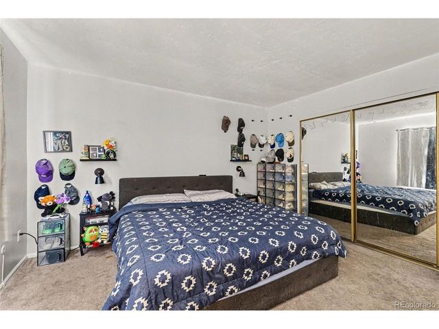 1194 S Troy St, Aurora, CO 80012