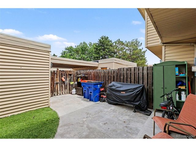 1194 S Troy St, Aurora, CO 80012