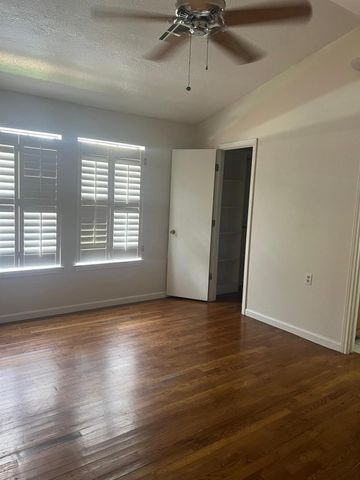 5726 Etheline Drive, Houston, TX 77039