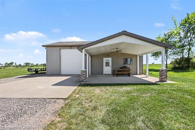 2260 Willow Bay Lane, Gladwin, MI 48624