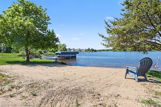 2260 Willow Bay Lane, Gladwin, MI 48624