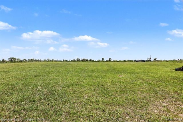 2260 Willow Bay Lane, Gladwin, MI 48624