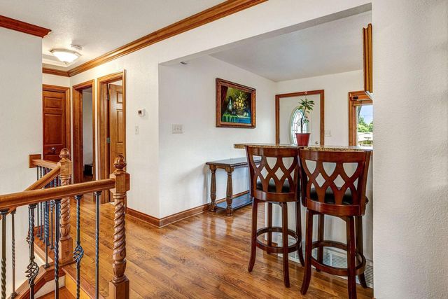 1551 W Goldcrest AVENUE, Milwaukee, WI 53221