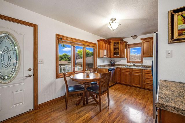 1551 W Goldcrest AVENUE, Milwaukee, WI 53221