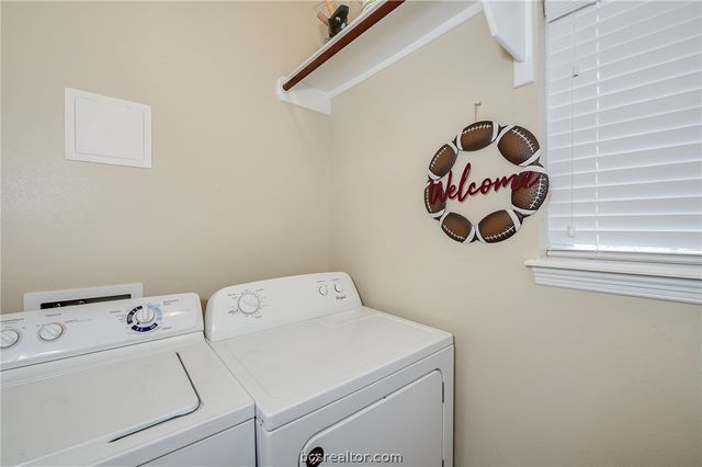 1198 Jones Butler Road 1905, College Station, TX 77840