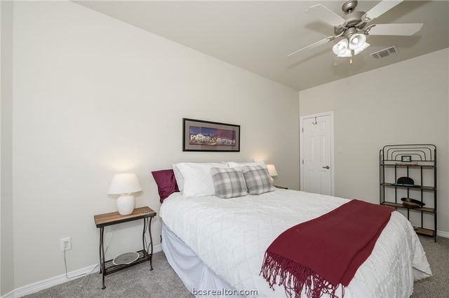 1198 Jones Butler Road 1905, College Station, TX 77840