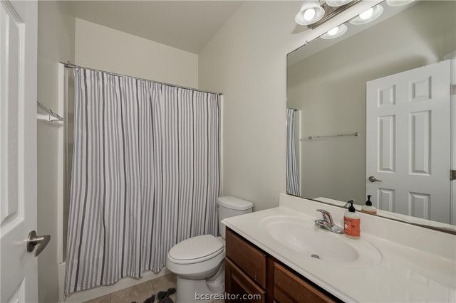 1198 Jones Butler Road 1905, College Station, TX 77840
