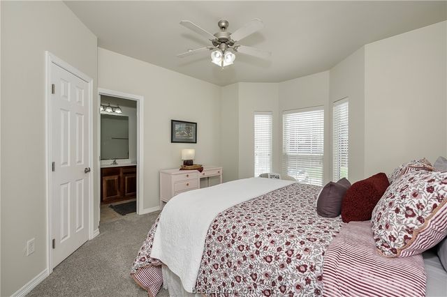 1198 Jones Butler Road 1905, College Station, TX 77840
