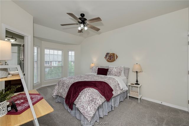 1198 Jones Butler Road 1905, College Station, TX 77840