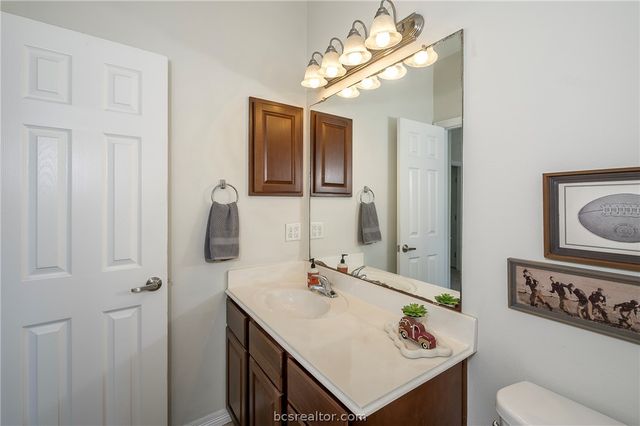 1198 Jones Butler Road 1905, College Station, TX 77840