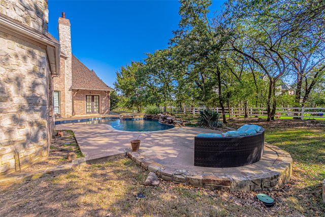 5312 Hidden Valley Court, Mansfield, TX 76063