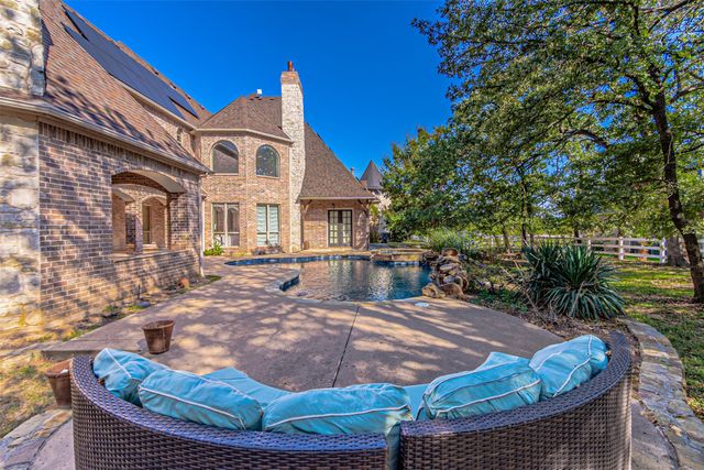 5312 Hidden Valley Court, Mansfield, TX 76063