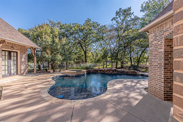 5312 Hidden Valley Court, Mansfield, TX 76063
